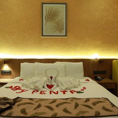 Готель Sky Penta Residency Iritti Екстер'єр фото